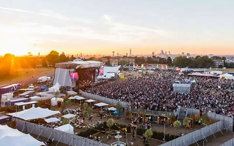 a large crowd of people at a concert